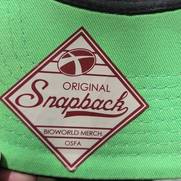 Snapback Original BioWorld faux snakeskin black & gold WUTANG 2015 lid - Picture 9 of 9